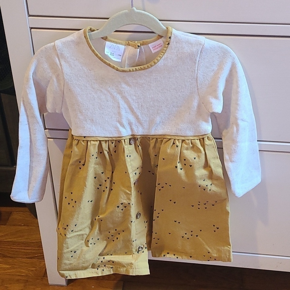 Zara baby dress Sz 3-4 Y